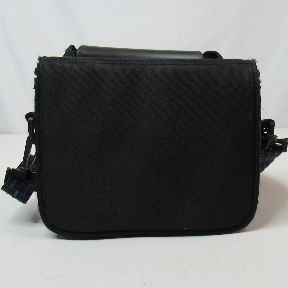 Samsonite Camera/Camcorder Carry Bag with Adjustable Strap - Picture 5 of 15